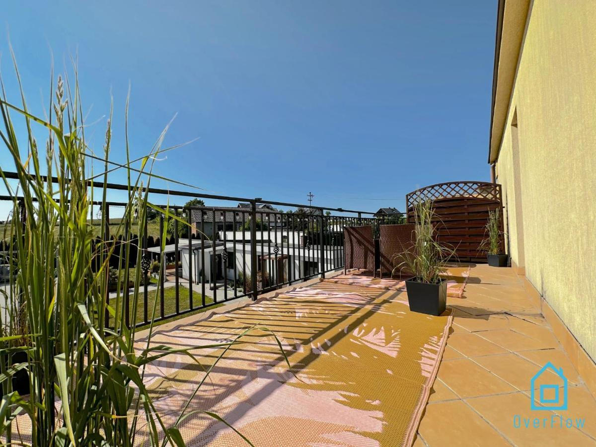 Apartment Baltyk Apartment- Tranquil Retreat, 15 Minutes To The Sea & Gdansk Center Borkowo (Gdansk)
